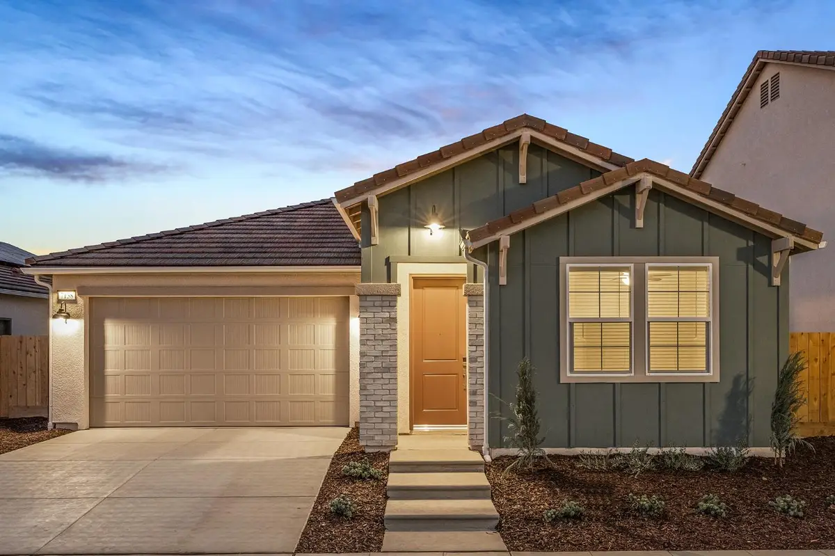 7138 W Ashcroft Avenue, Fresno, CA 93723 - #1