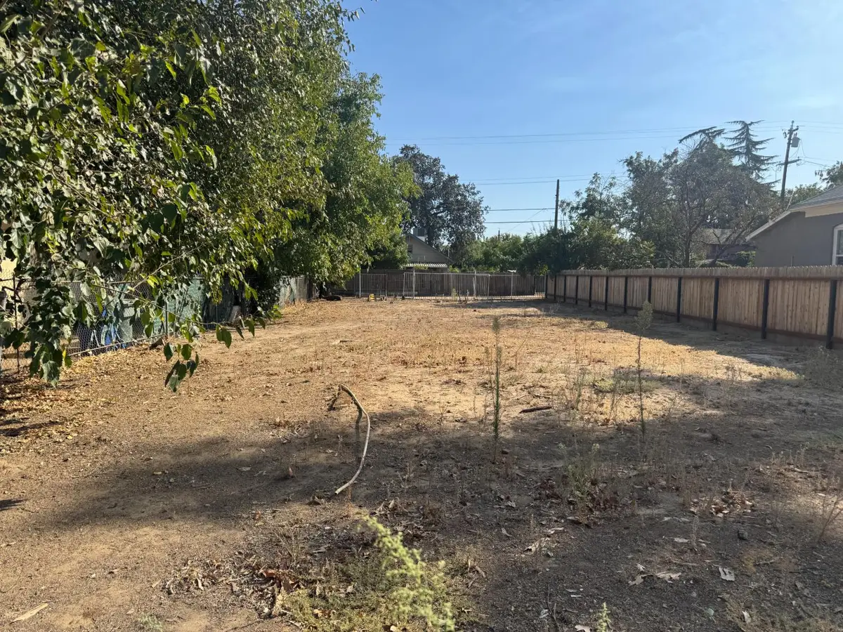 3040 E Washington Avenue, Fresno, CA 93701 - #1