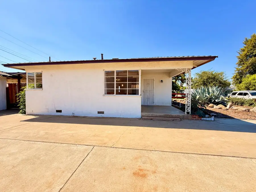 3444 Mayfair Boulevard, Fresno, CA 93703 - #2