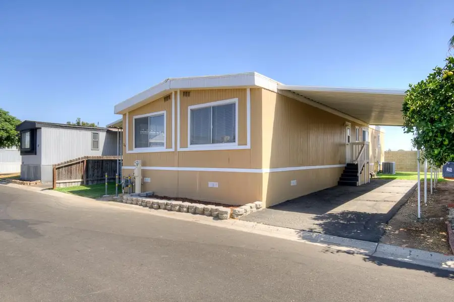 5541 E Tulare Street #26, Fresno, CA 93727 - #3