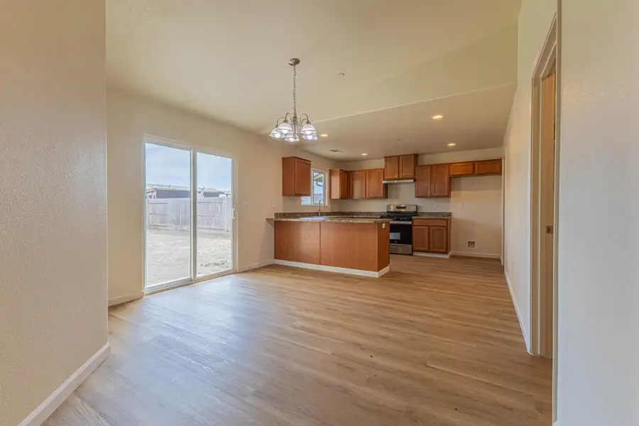 337 Eppler Street, Firebaugh, CA 93622 - #3