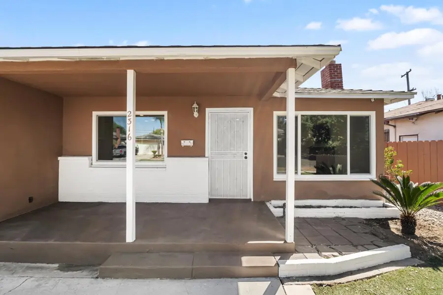 2316 E San Gabriel Avenue, Fresno, CA 93726 - #3