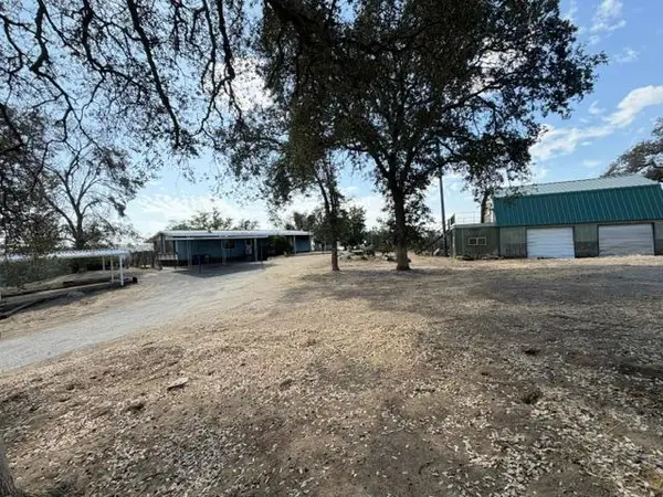 29271 Auberry Road, Prather, CA 93651