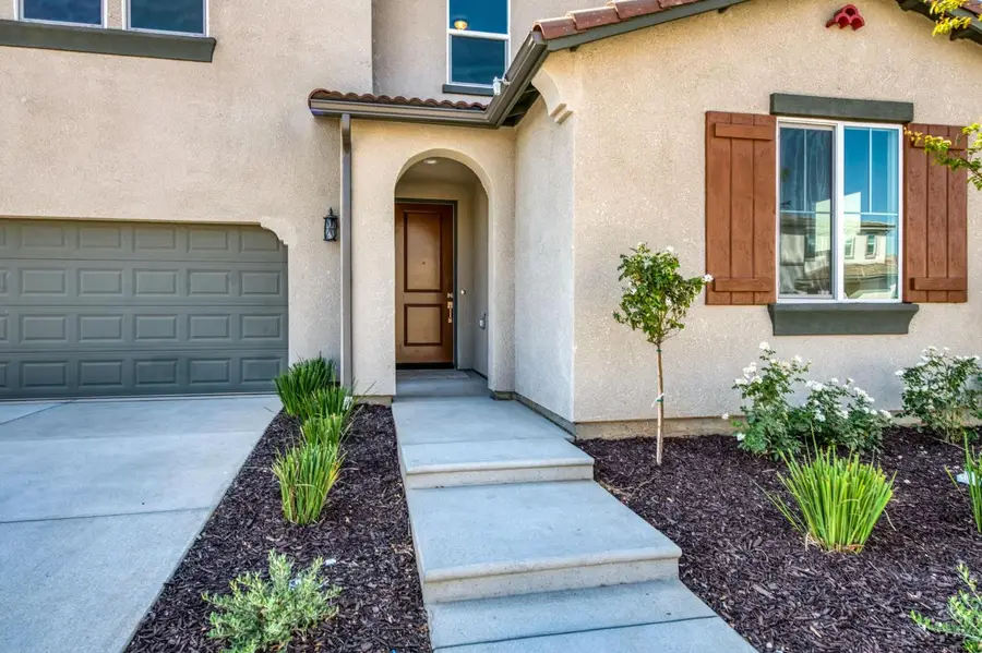 2895 E Veranda Drive, Fresno, CA 93730 - #2