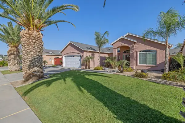 1678 Hawthorn Street, Lemoore, CA 93245