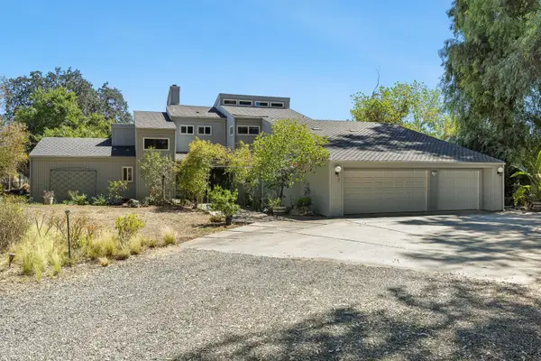 4606 N Kittyhawk Avenue, Sanger, CA 93657