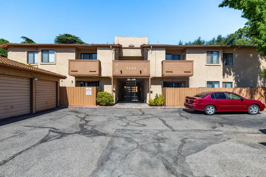 3121 Spring Street #102, Paso Robles, CA 93446 - #2