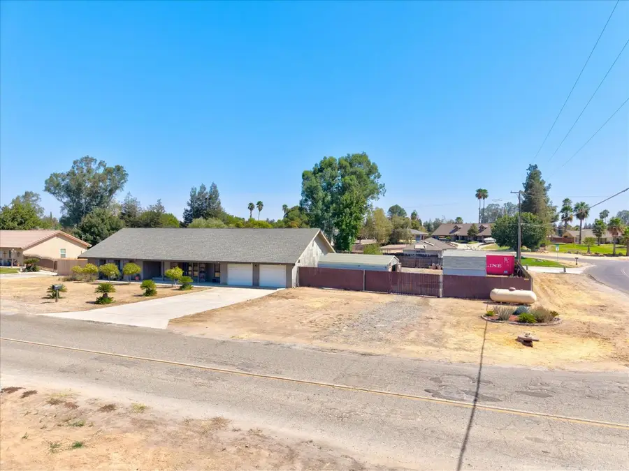 18769 Farallon Rd, Madera, CA 93638 - #2
