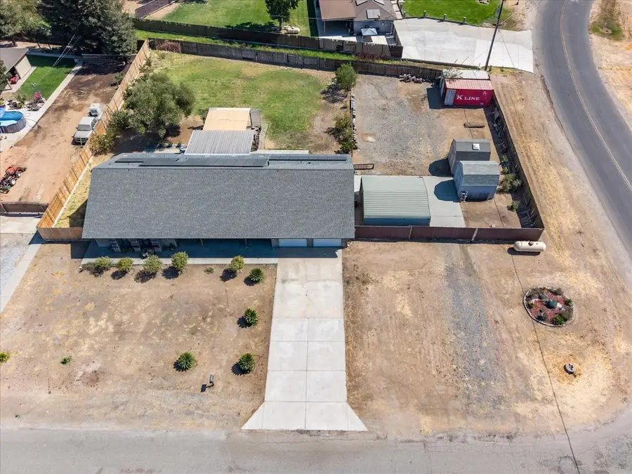 18769 Farallon Rd, Madera, CA 93638 - #3