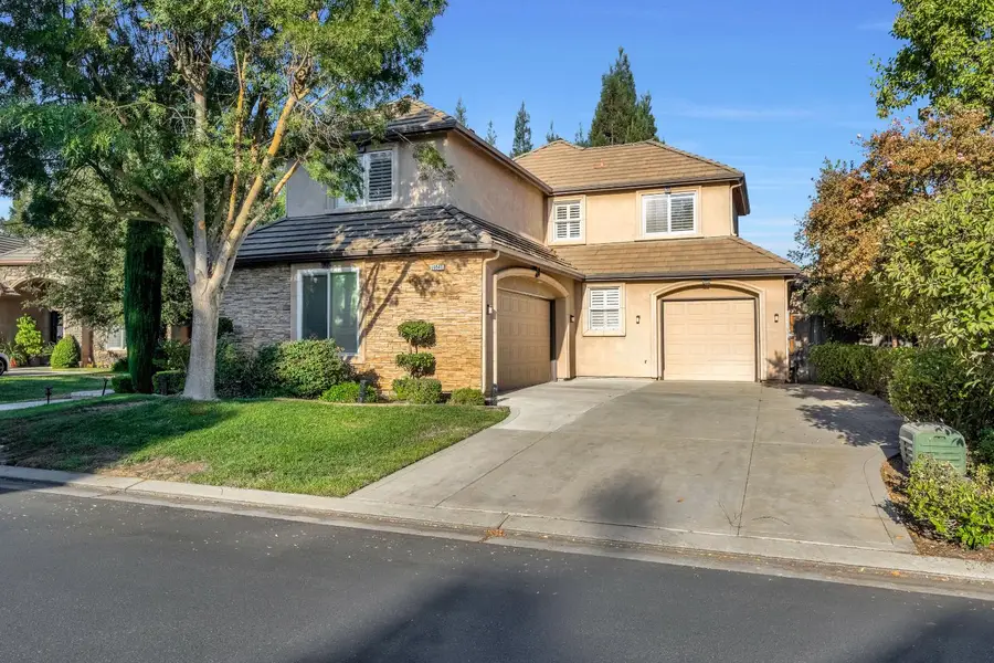 10547 N Laurel Valley Drive, Fresno, CA 93730 - #2