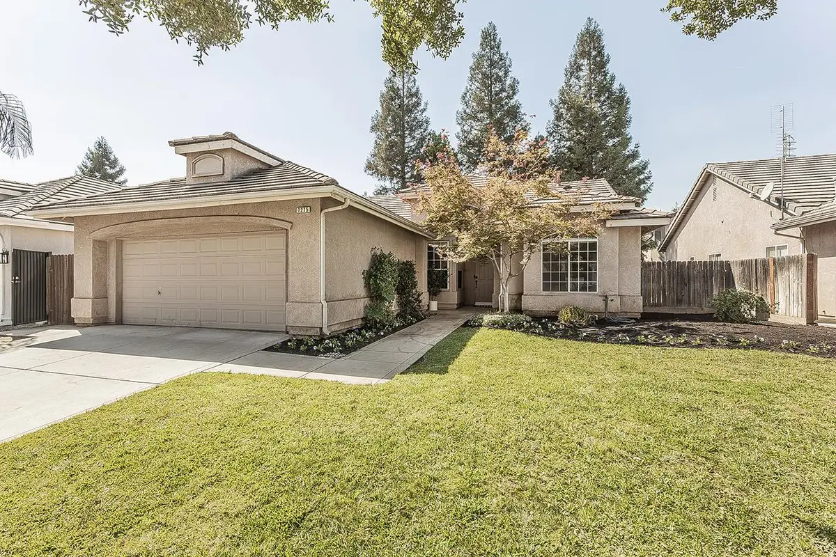 7275 N Recreation Avenue, Fresno, CA 93720 - #1