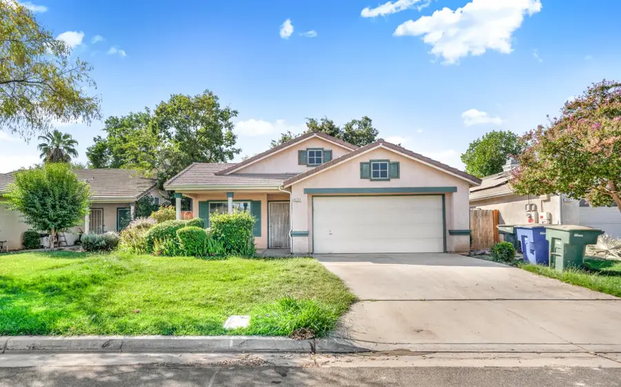 5639 W Indianapolis Avenue, Fresno, CA 93722 - #2