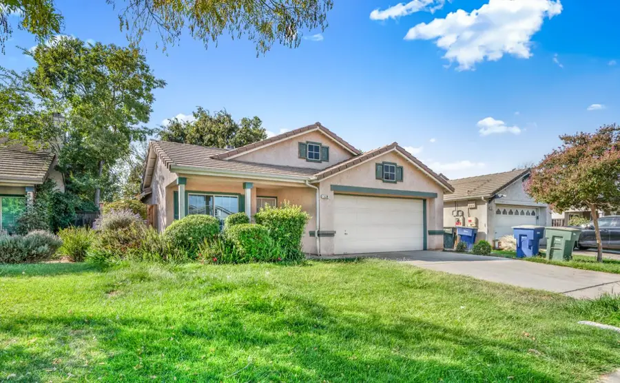 5639 W Indianapolis Avenue, Fresno, CA 93722 - #3
