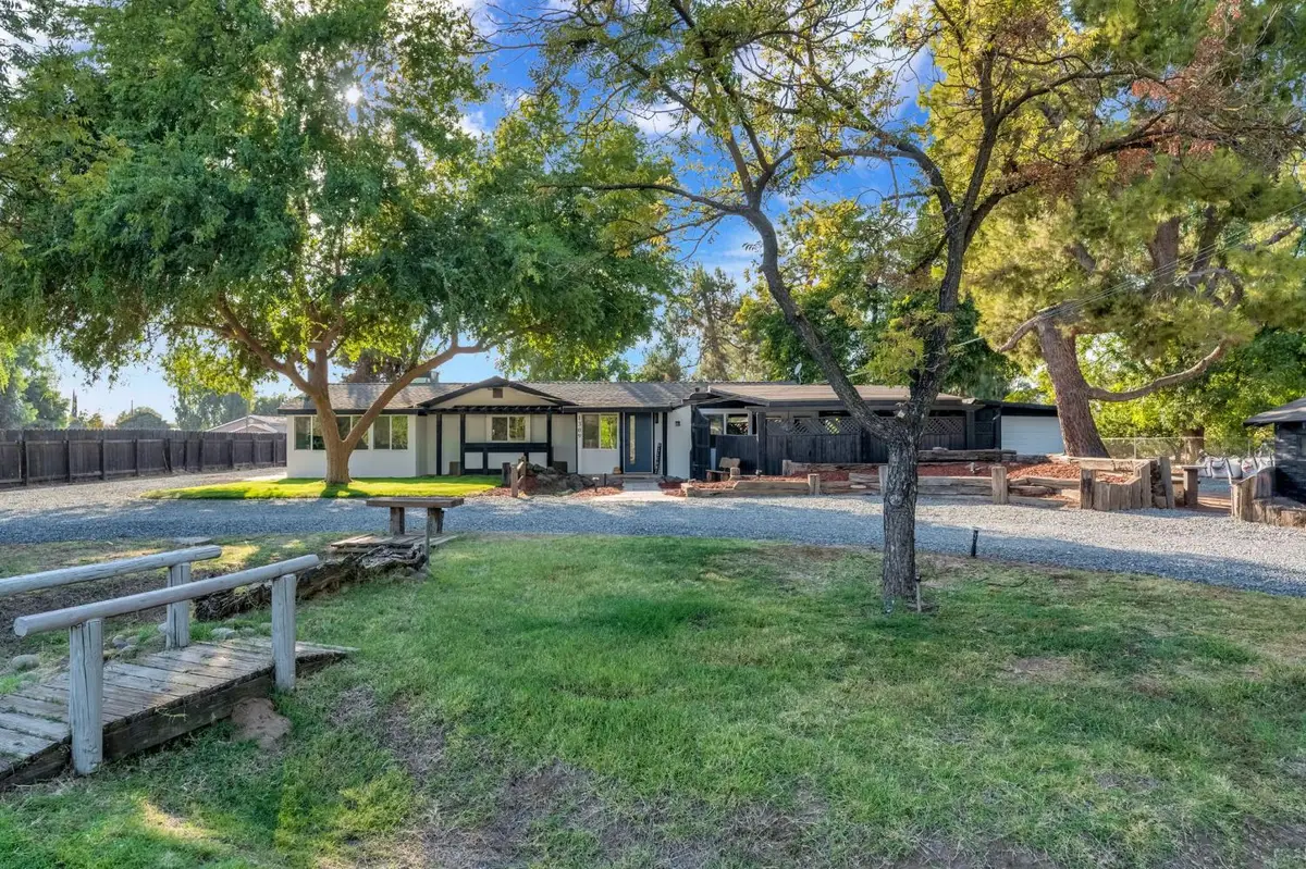 1309 N Temperance Avenue, Fresno, CA 93727 - #1