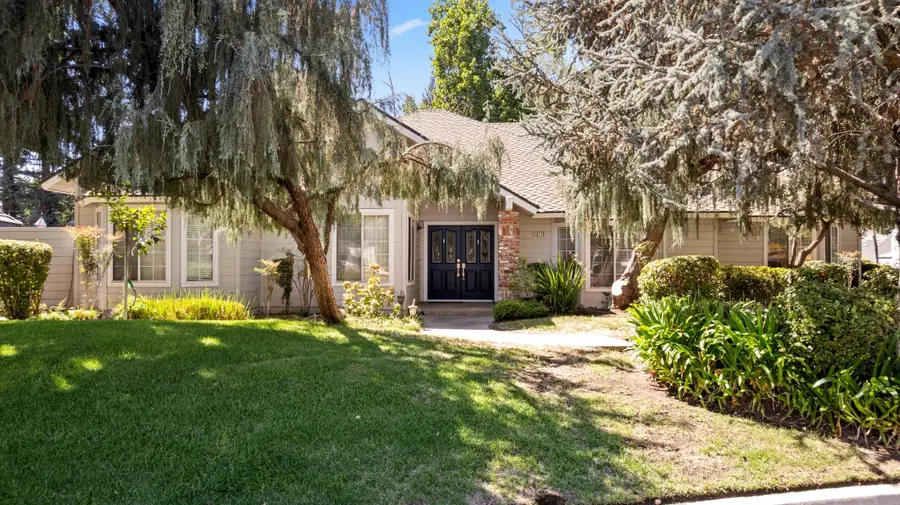 10779 N Silver Lake Lane, Fresno, CA 93730 - #2