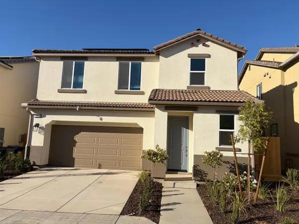 2920 E Ava Drive, Fresno, CA 93730