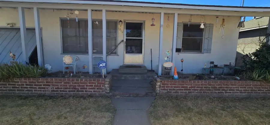 1312 E Michigan Avenue, Fresno, CA 93704 - #2