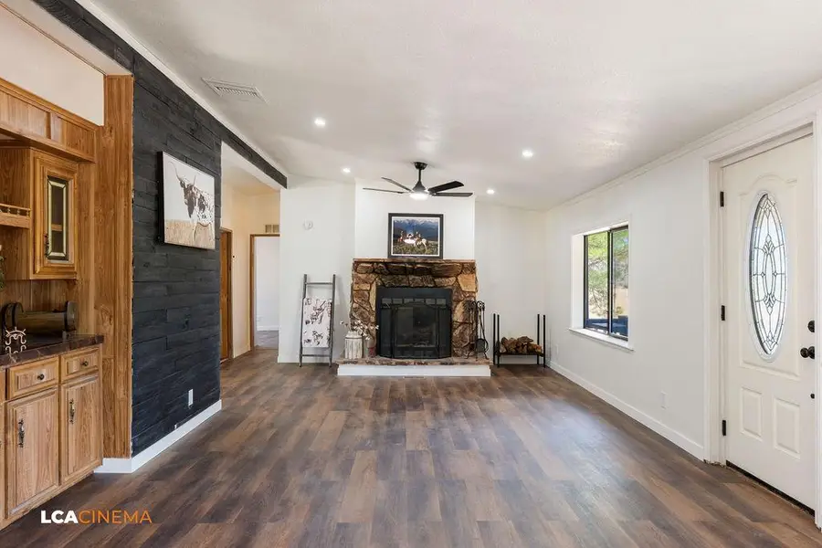 24701 Chamanimani Court, Tehachapi, CA 93561 - #3