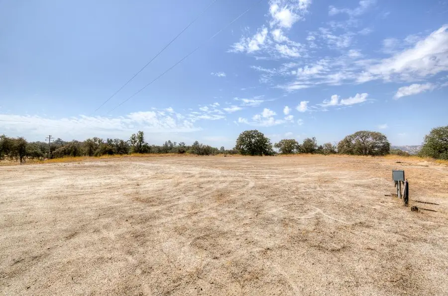 29836 Thunderbird Lane, Prather, CA 93651 - #3