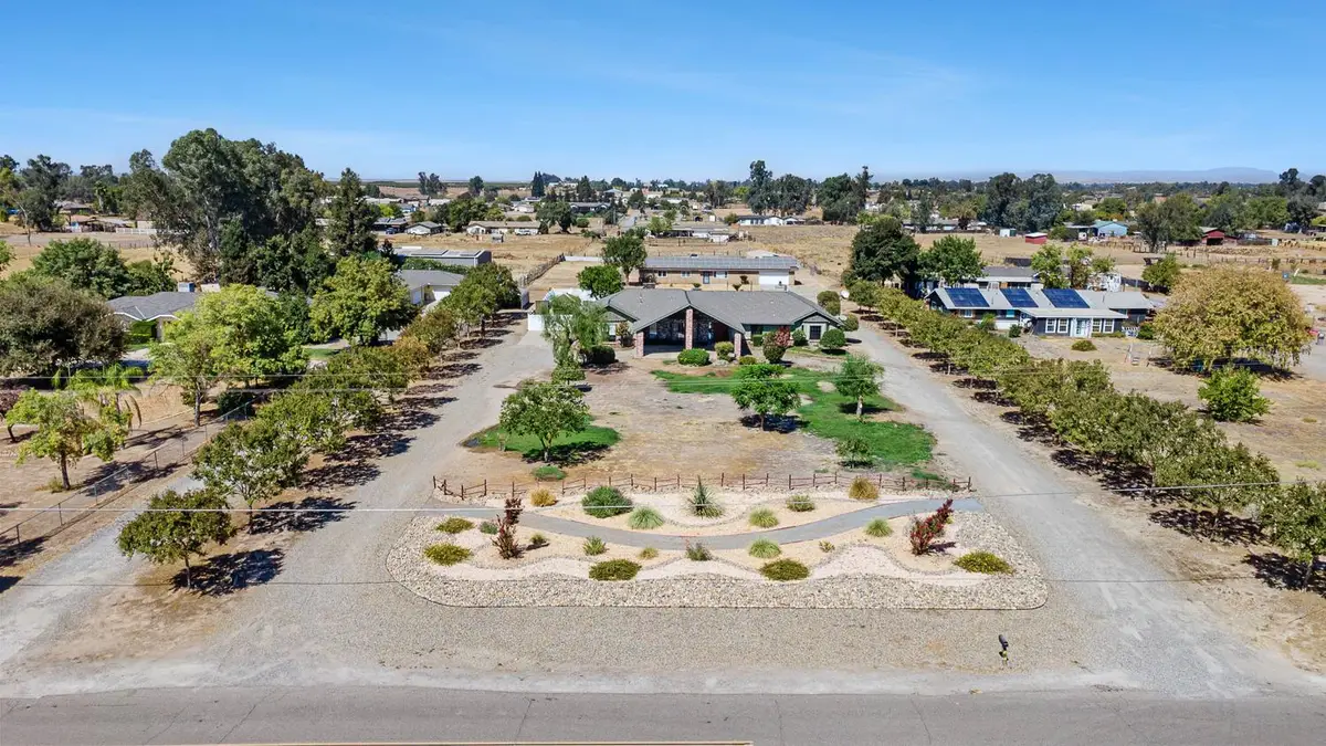 34717 Avenue 13, Madera, CA 93636 - #1