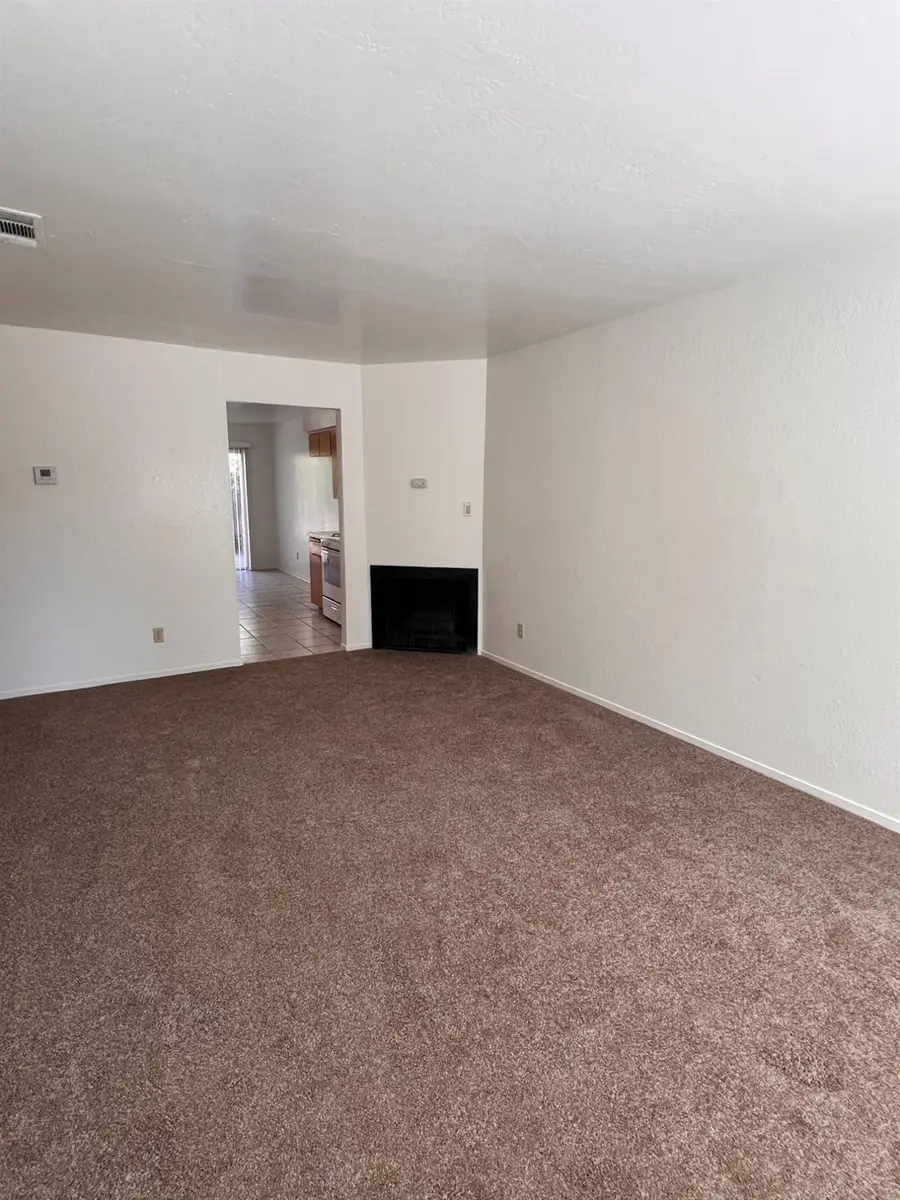 451 Minnewawa Avenue #102, Clovis, CA 93612 - #3