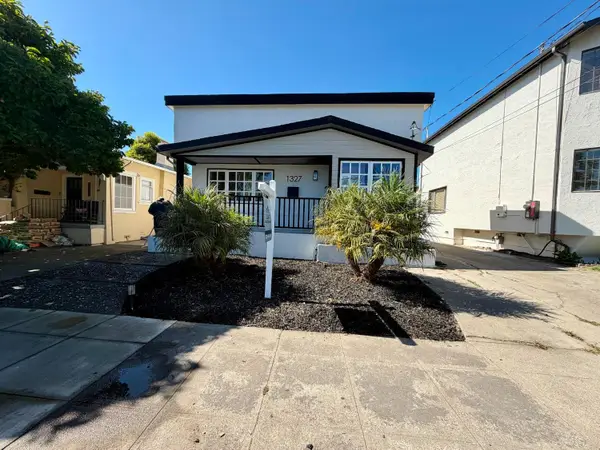 1327 NE Ward Street, Berkeley, CA 94702