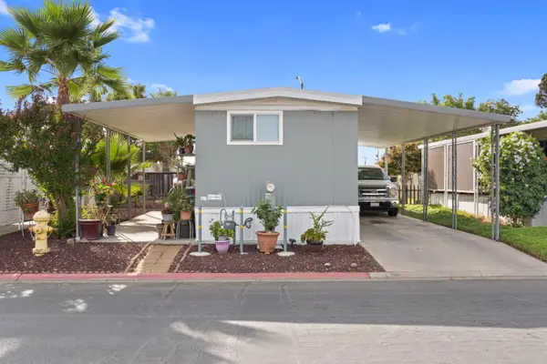 1218 E Cleveland Avenue #14, Madera, CA 93638