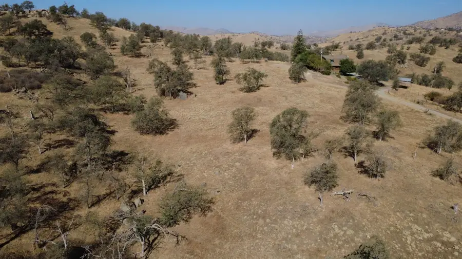 0 Wolverine Ln, Yokuts Valley, CA 93675 - #3