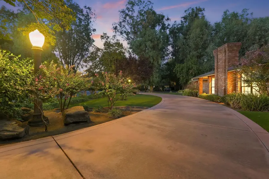 4688 N Wilson Avenue, Fresno, CA 93704 - #3