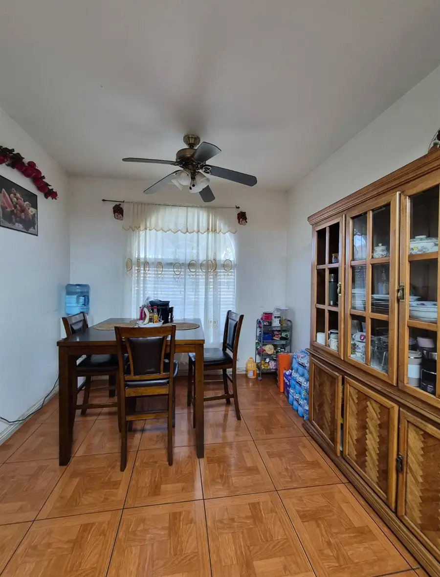 1309 N Fisher Avenue, Reedley, CA 93654 - #3