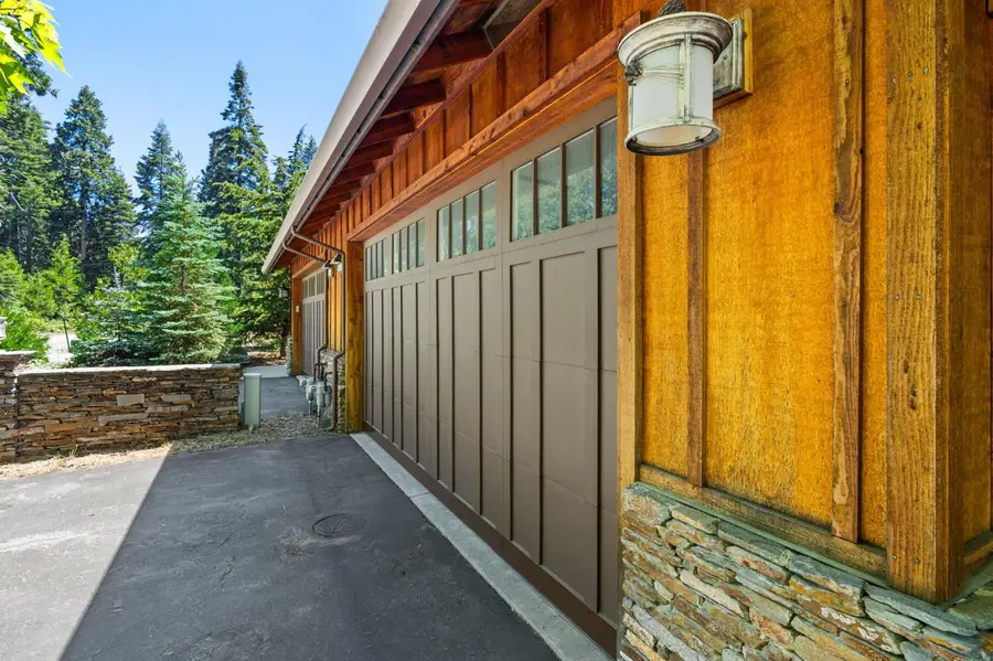 42158 Majestic Lane, Shaver Lake, CA 93664 - #3