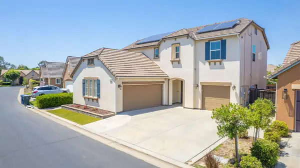 3727 Chessa Lane, Clovis, CA 93619