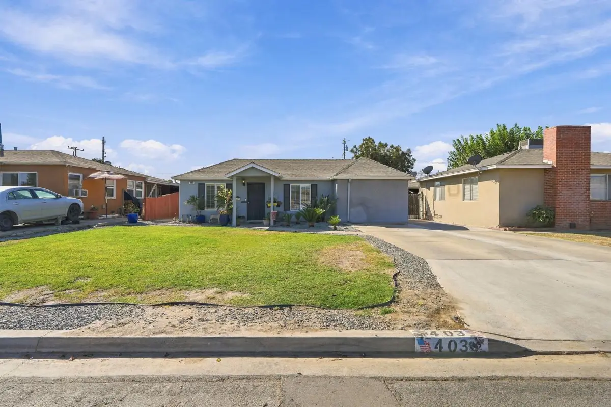 403 E Elm Street, Hanford, CA 93230 - #1