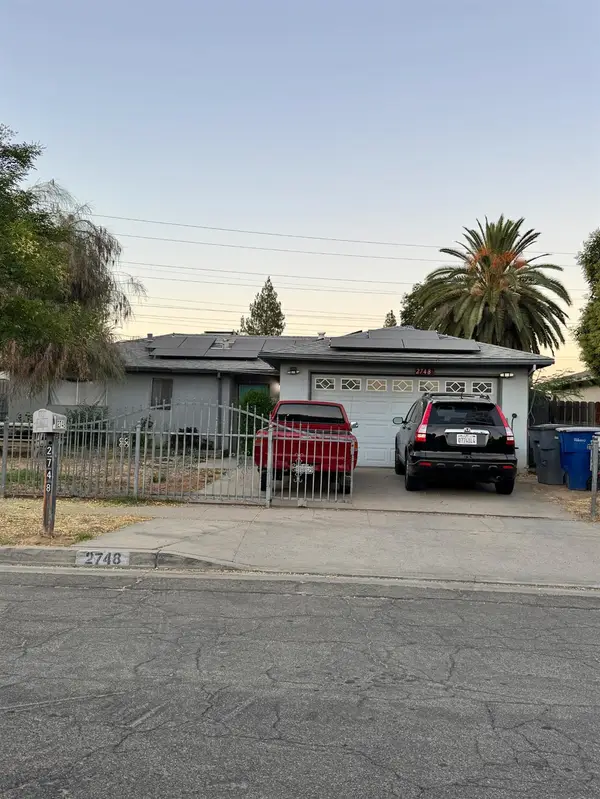 2748 W Indianapolis Avenue, Fresno, CA 93705