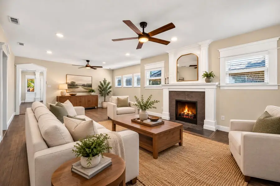 926 N Thorne, Fresno, CA 93728 - #3