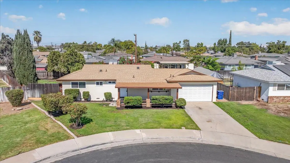 957 W Pico, Clovis, CA 93612 - #1