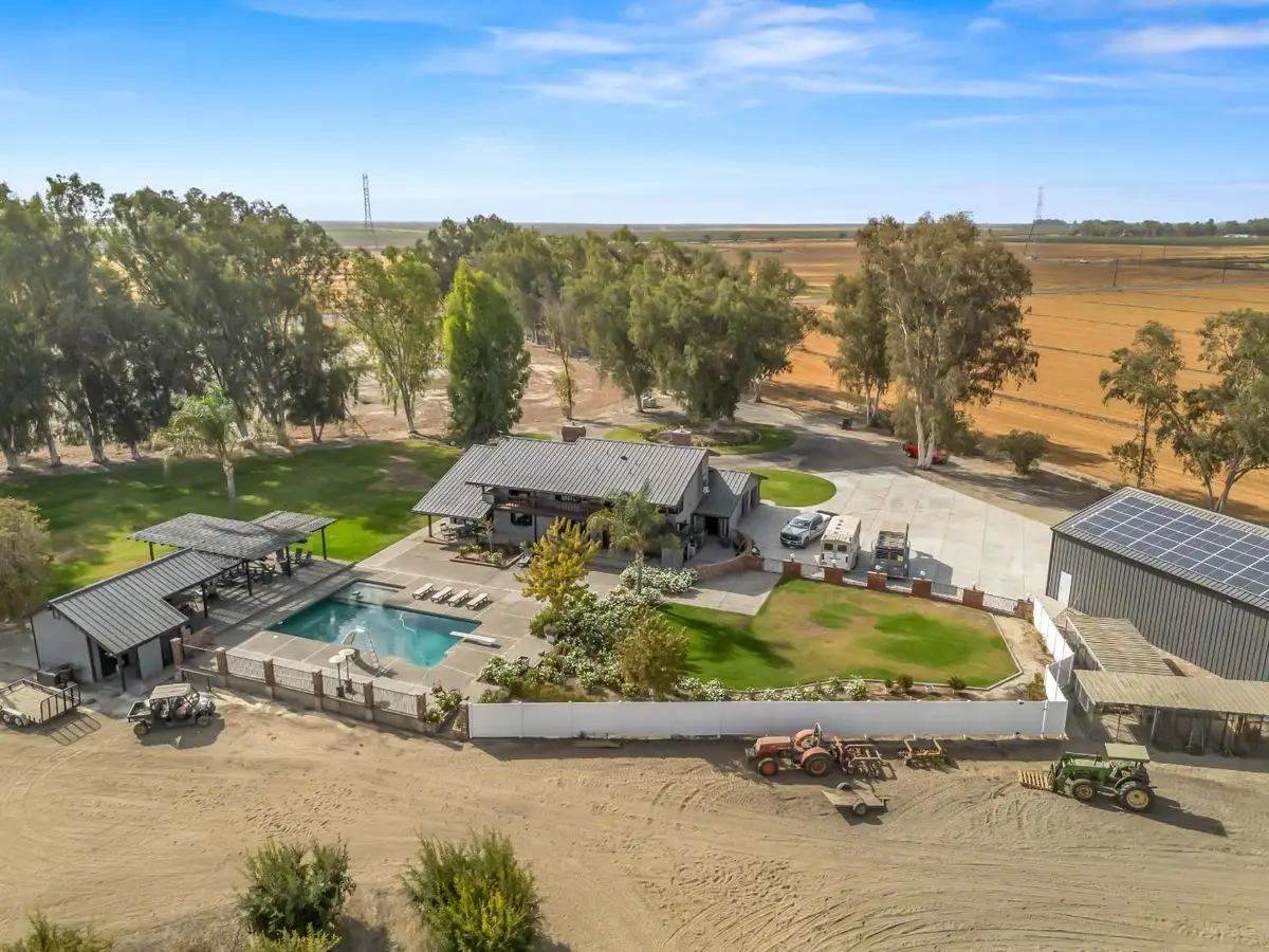 9235 24th Ave, Lemoore, CA 93245 - #1