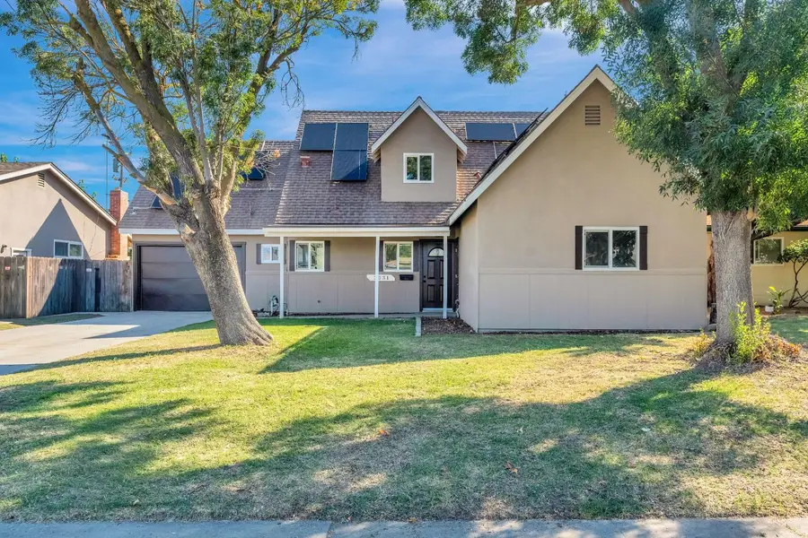 2031 Northhill Street, Selma, CA 93662 - #3