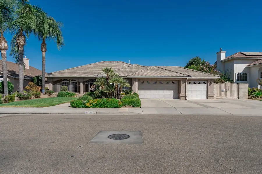2963 Glade Avenue, Madera, CA 93637 - #3