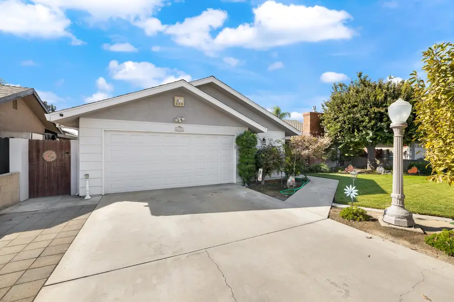 2395 Stephanie Lane, Selma, CA 93662 - #2