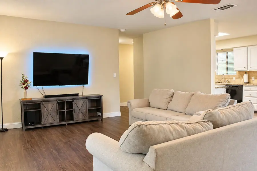 2139 Hicks Street, Selma, CA 93662 - #3