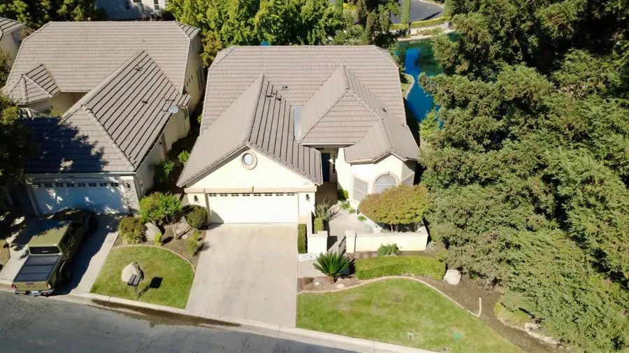 2293 Dawson Cove Lane S, Clovis, CA 93611 - #2