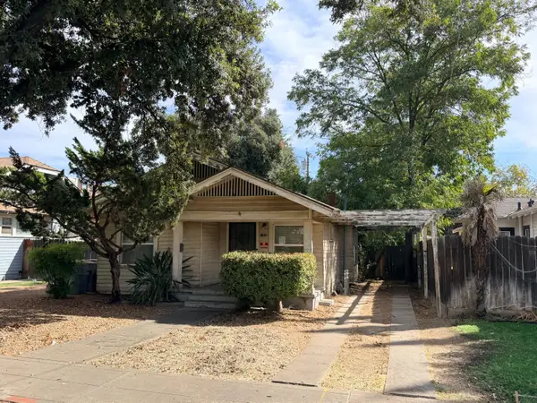 1304 N Echo Avenue, Fresno, CA 93728