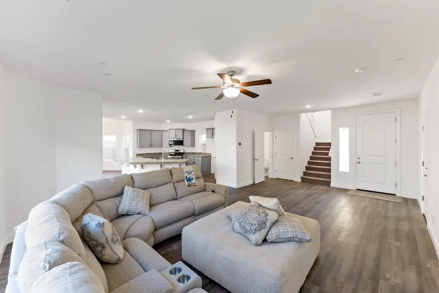 4422 W Langden Drive, Fresno, CA 93722 - #3