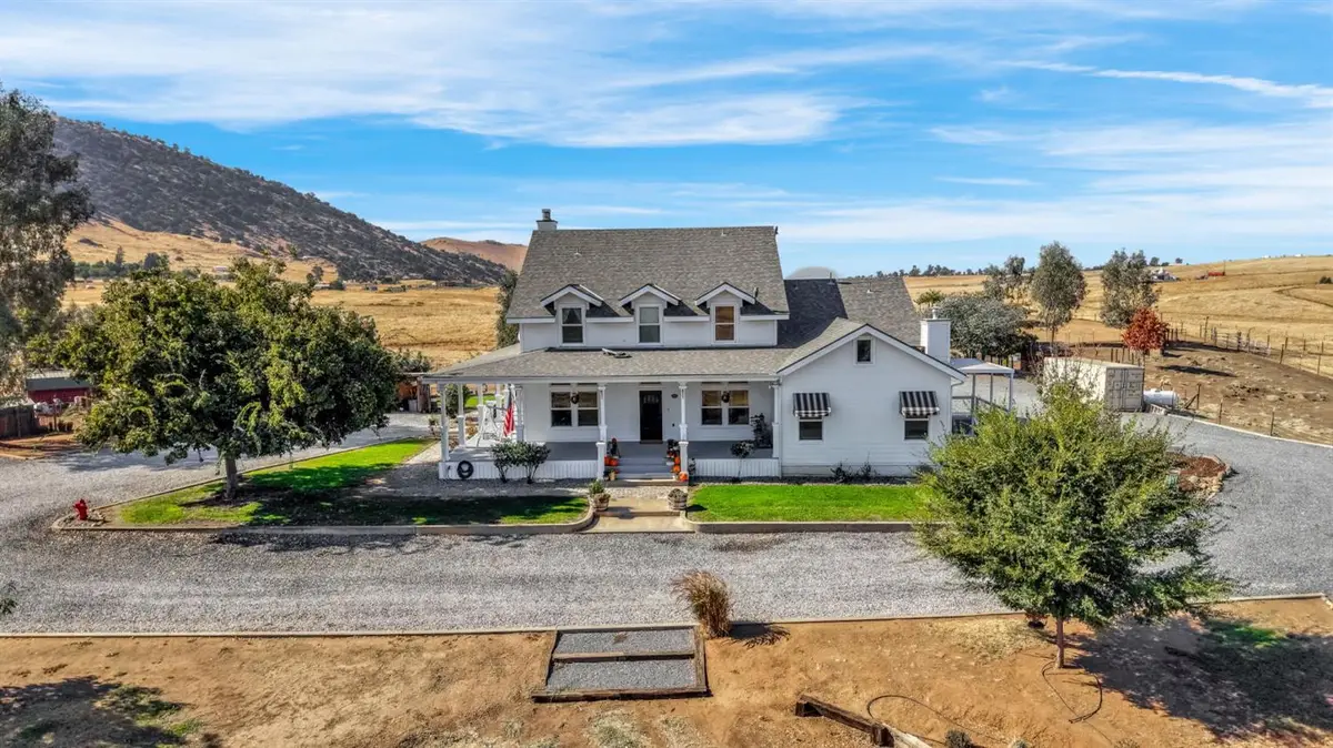 1969 Pederson Avenue, Sanger, CA 93657 - #1