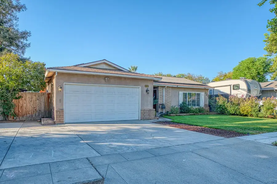 3379 W Morris Avenue, Fresno, CA 93711 - #2