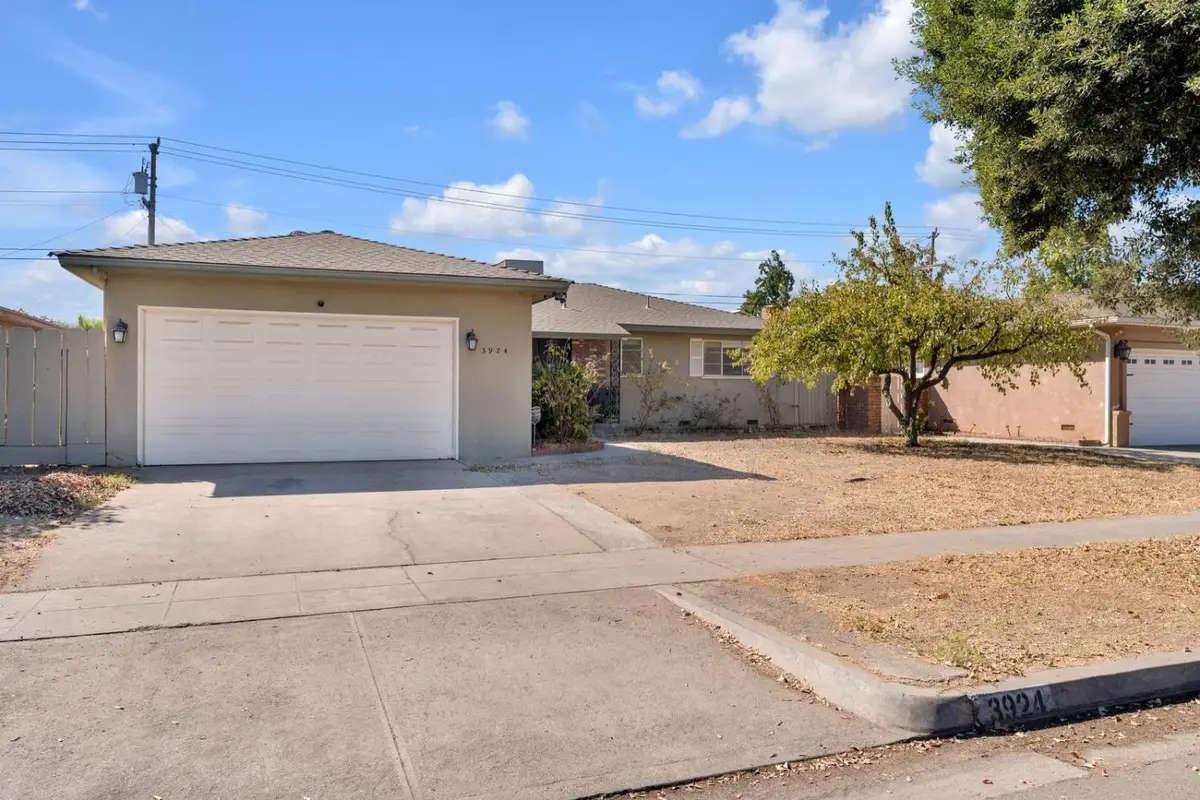 3924 E Farrin Ave, Fresno, CA 93726 - #1