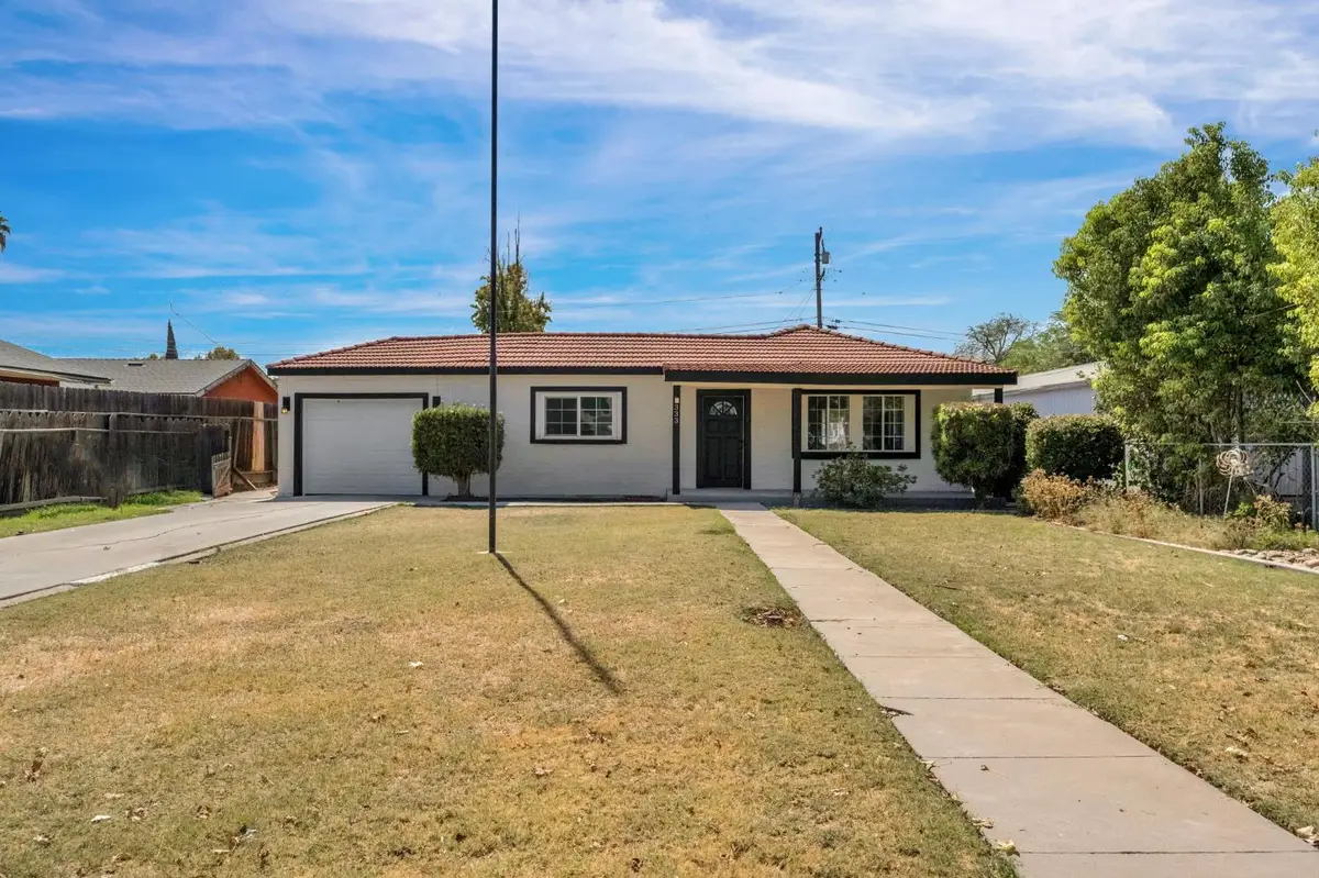 333 Oleander Avenue, Lemoore, CA 93245 - #1