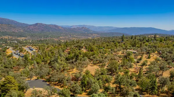 6 Blackberry Trail, North Fork, CA 93643