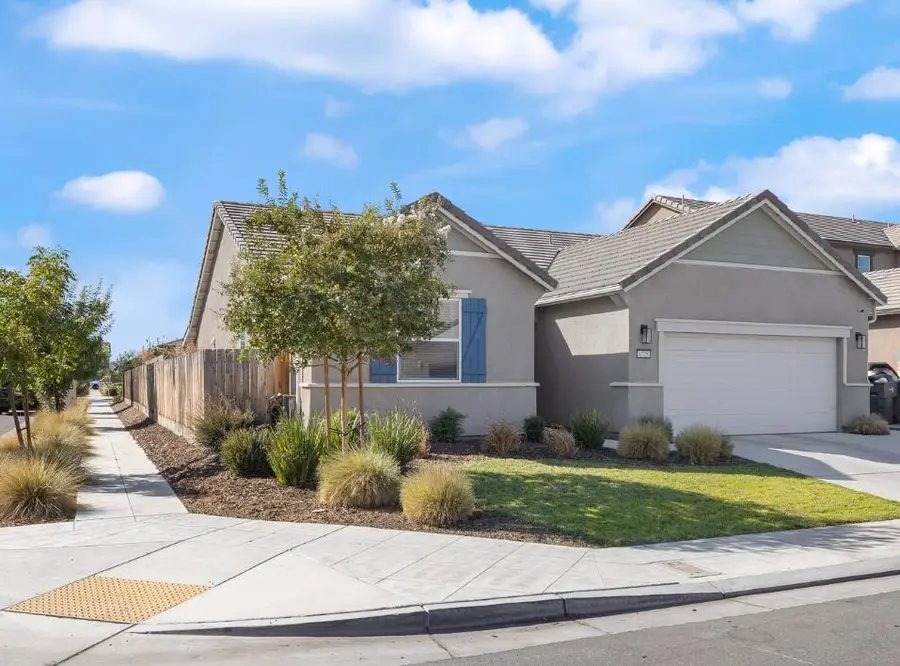 6729 E Yale Avenue, Fresno, CA 93727 - #3